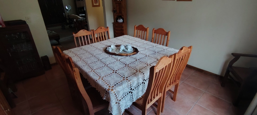 4 Bedroom Property for Sale in Flamwood North West